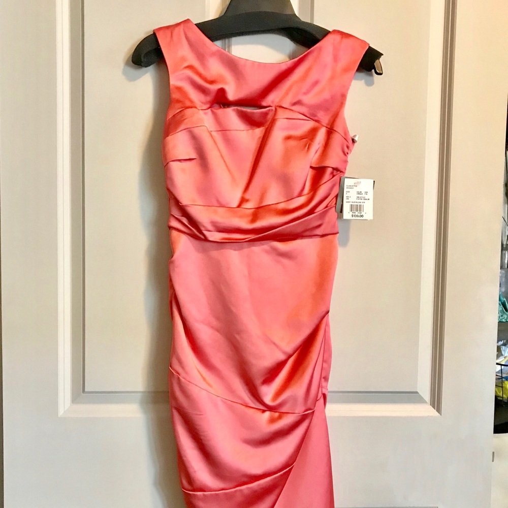 Classy Sleeveless Satin Stretch Dress